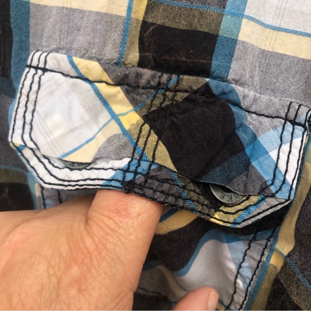 Bke Plaid Oxford Shirt size XL - Picture 9 of 11
